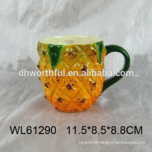 Hot sale ceramic mug with pineapple design